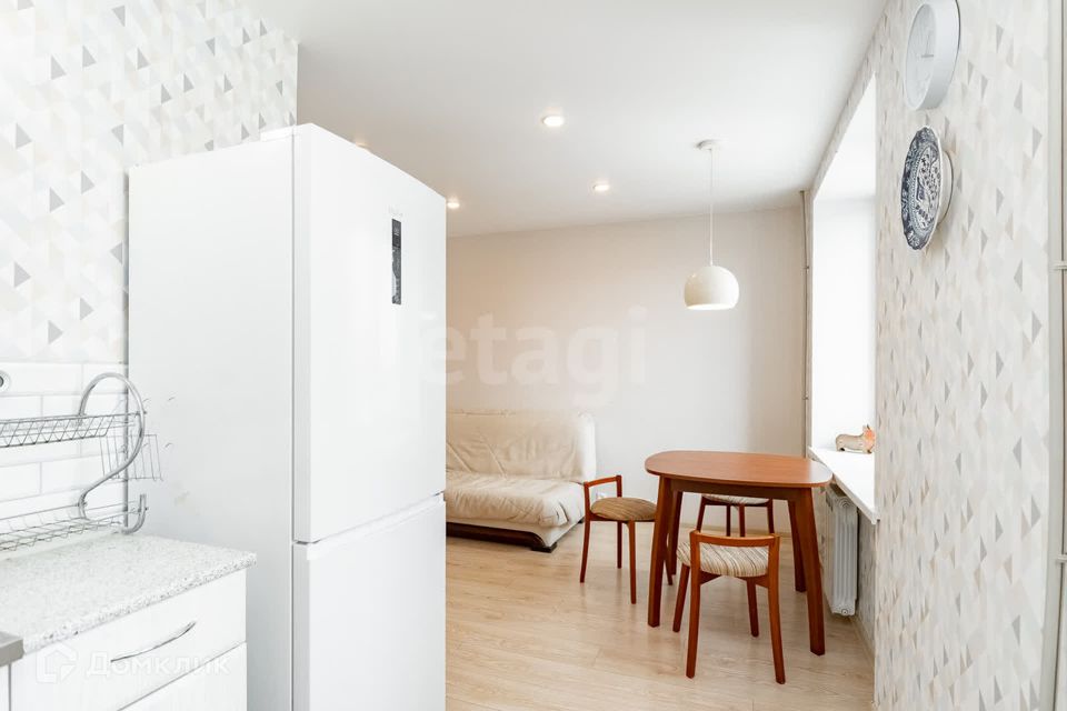 Продаётся 3-комнатная квартира, 58.3 м²