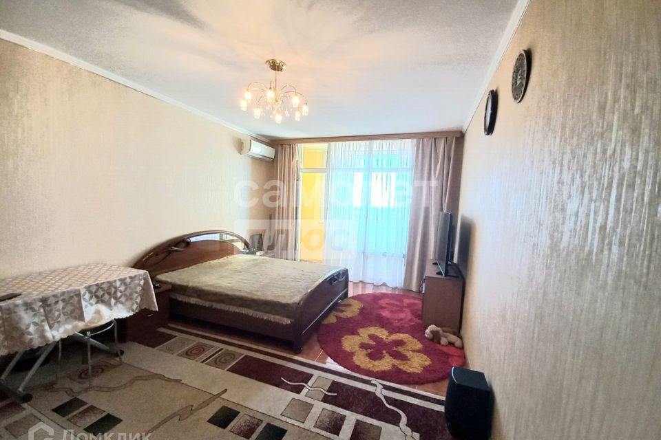 Продаётся студия, 38 м²