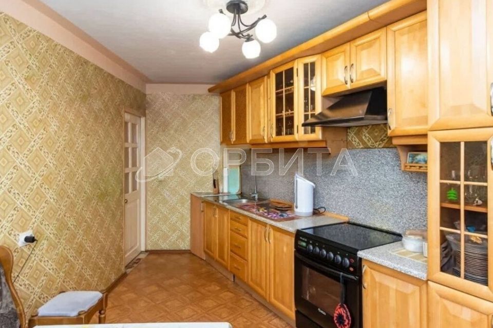 Продаётся 4-комнатная квартира, 87.6 м²