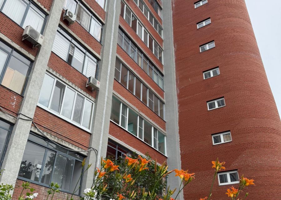 Продаётся 1-комнатная квартира, 49.7 м²