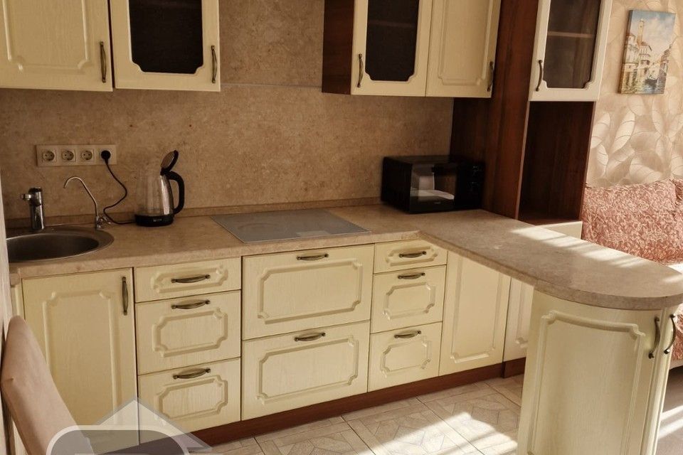 Сдаётся 1-комнатная квартира, 39 м²