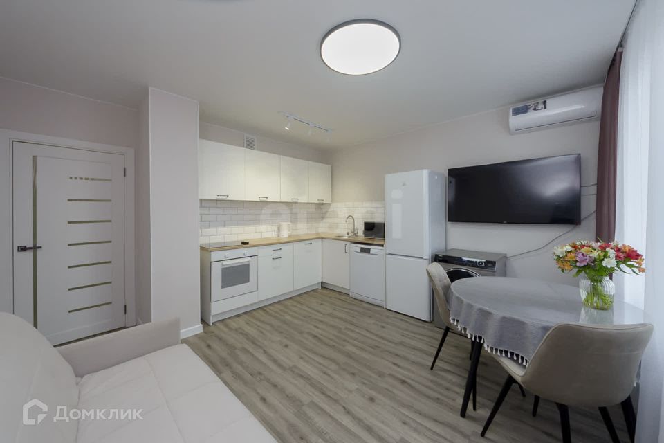Продаётся 1-комнатная квартира, 38.7 м²