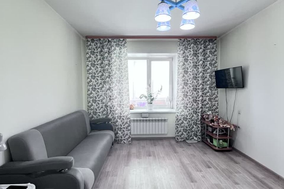 Продаётся 2-комнатная квартира, 60.8 м²