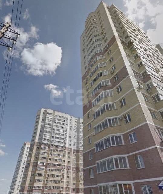 Продаётся 2-комнатная квартира, 79.8 м²