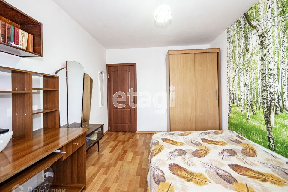 Продаётся 3-комнатная квартира, 58.9 м²