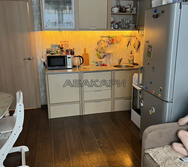 Сдаётся 1-комнатная квартира, 38 м²
