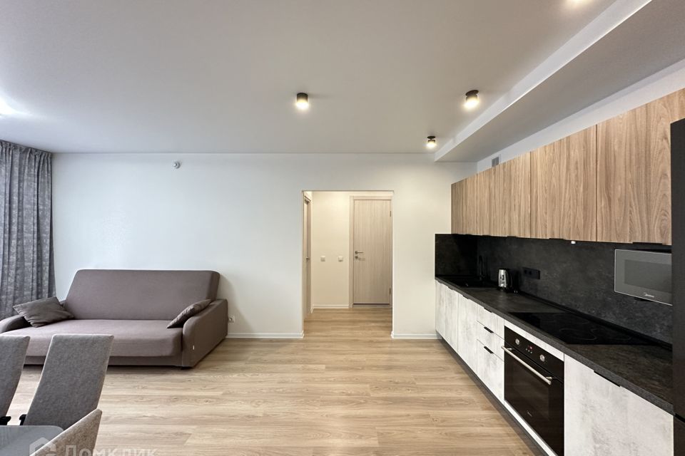 Сдаётся 2-комнатная квартира, 57.7 м²