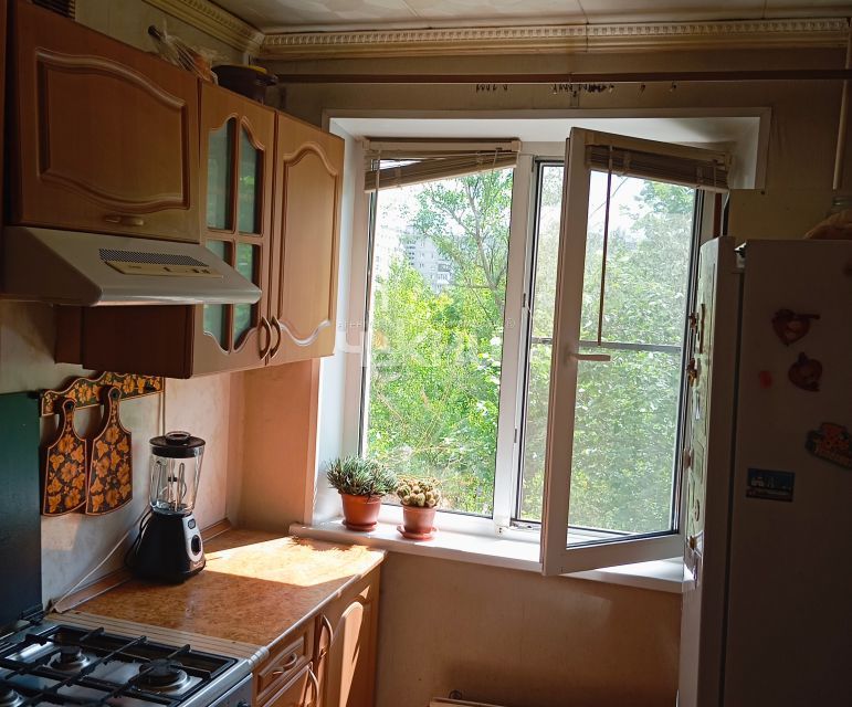 Продаётся 3-комнатная квартира, 55.7 м²