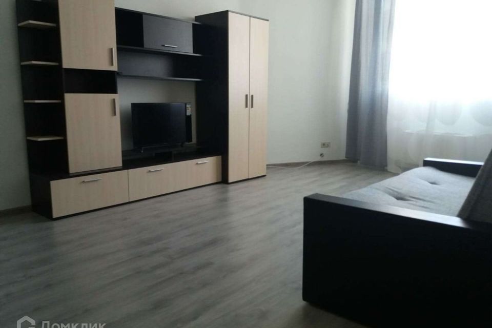 Продаётся 1-комнатная квартира, 38.8 м²