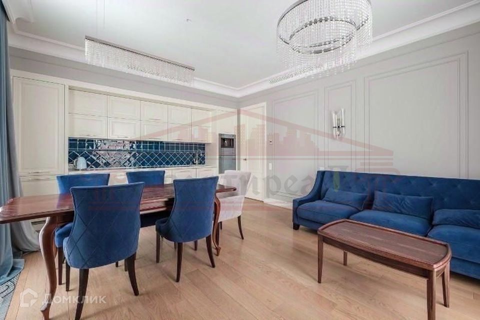 Сдаётся 3-комнатная квартира, 104.6 м²