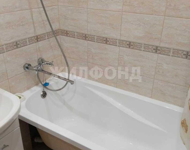 Сдаётся 1-комнатная квартира, 38 м²