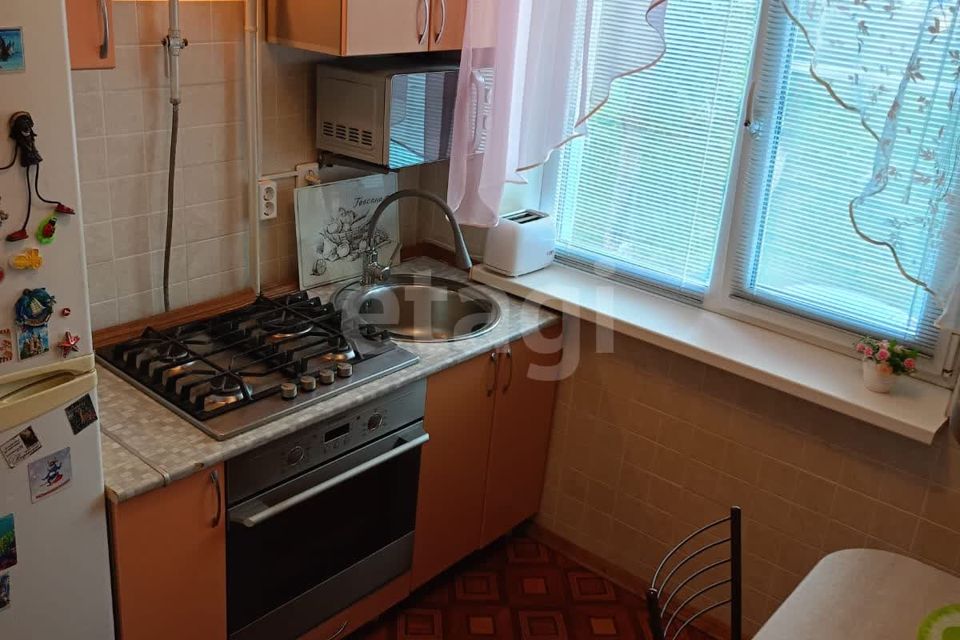 Продаётся 3-комнатная квартира, 61.9 м²