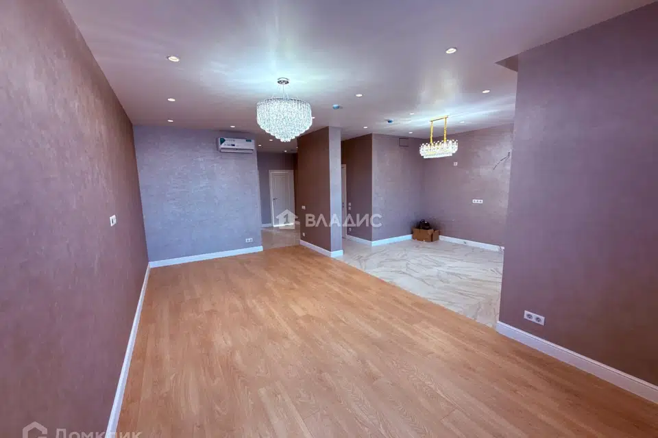 Продаётся 4-комнатная квартира, 96.2 м²