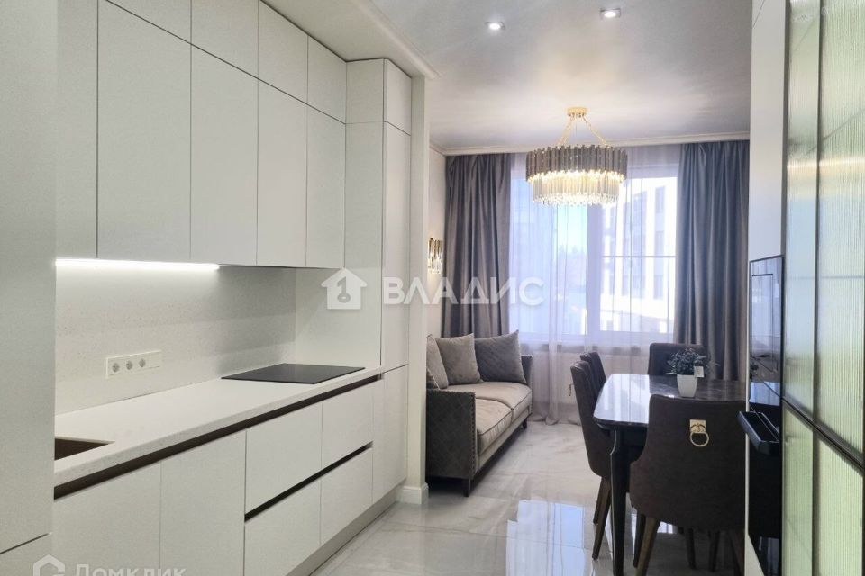 Продаётся 2-комнатная квартира, 62.8 м²