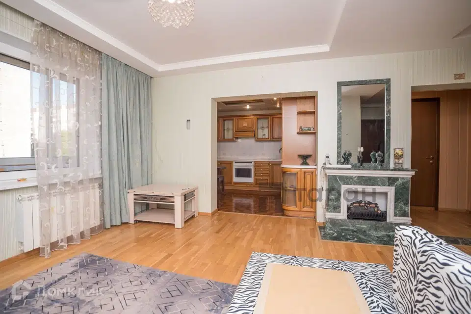 Продаётся 5-комнатная квартира, 177.4 м²