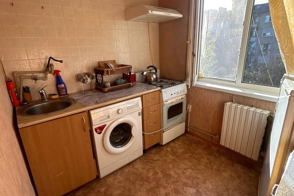 Сдаётся 2-комнатная квартира, 465 м²