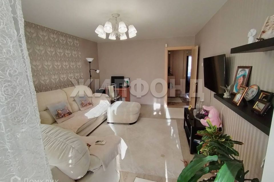 Продаётся 2-комнатная квартира, 42.1 м²