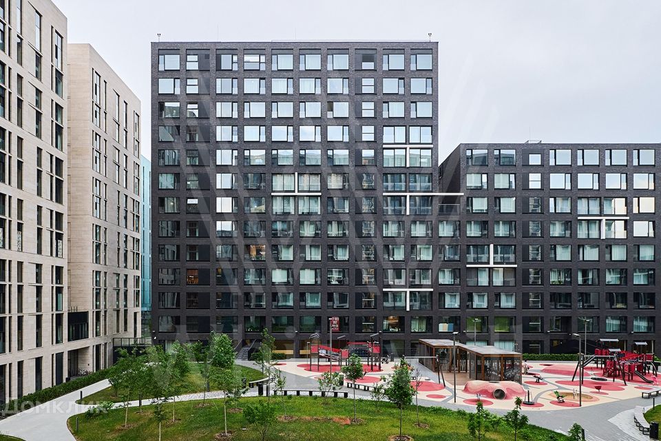 Продаётся 2-комнатная квартира, 100 м²