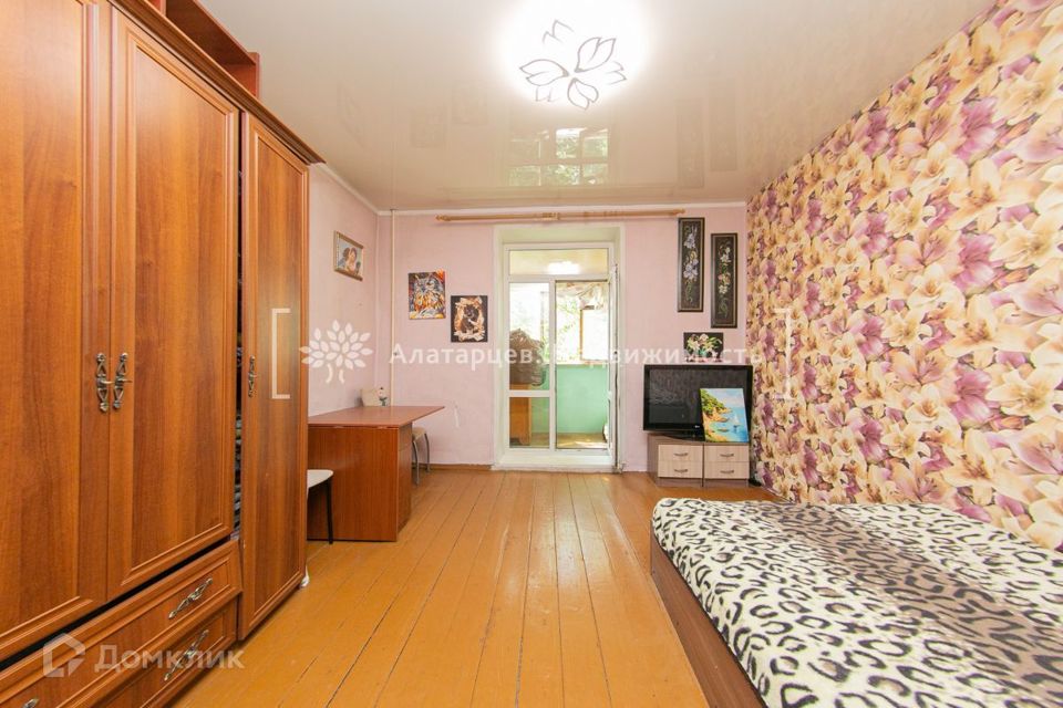 Продаётся 3-комнатная квартира, 67.2 м²