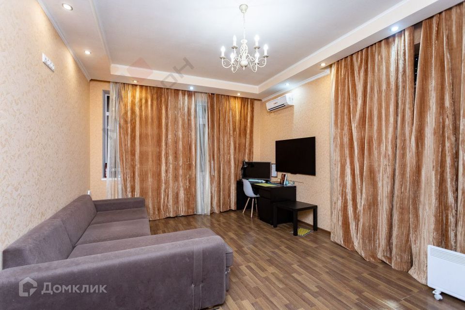 Продаётся 1-комнатная квартира, 51.1 м²