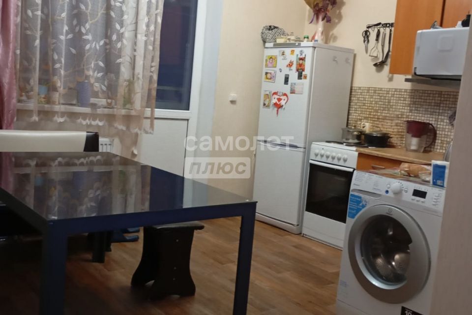 Продаётся 2-комнатная квартира, 58 м²