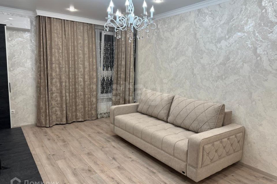 Сдаётся 2-комнатная квартира, 59 м²