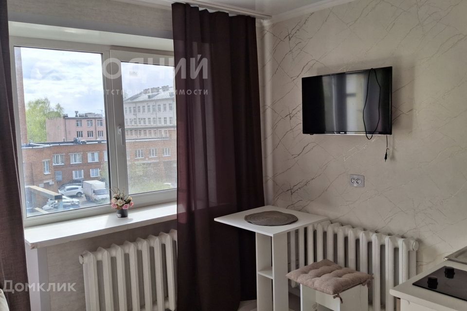Продаётся комната в 1-комн. квартире, 13 м²