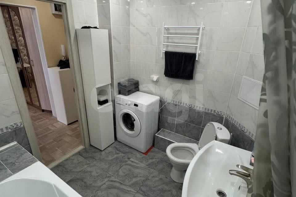 Продаётся 1-комнатная квартира, 41 м²