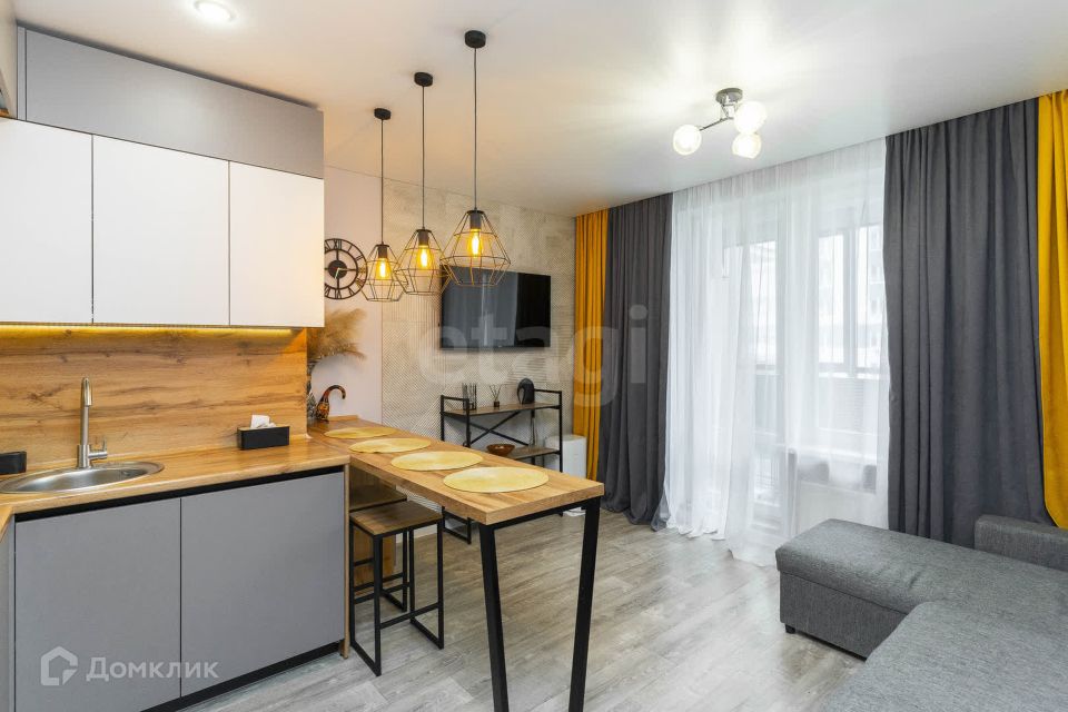 Продаётся 3-комнатная квартира, 70.3 м²