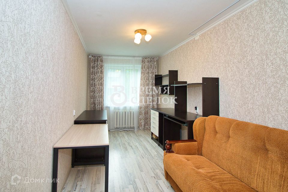Продаётся 3-комнатная квартира, 57.7 м²