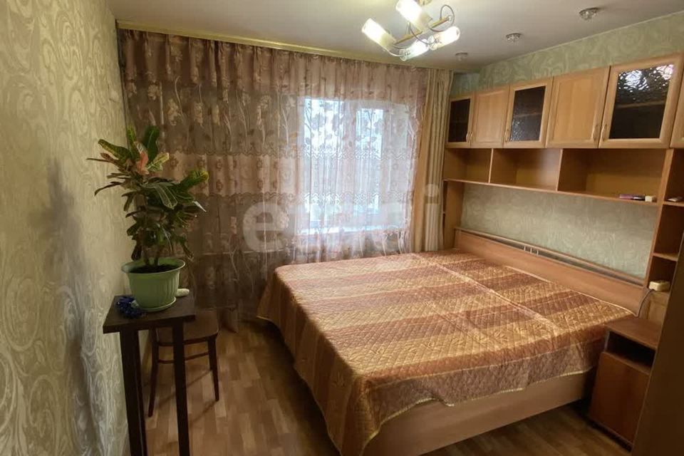 Продаётся 3-комнатная квартира, 54.8 м²