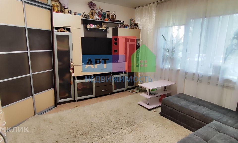 Продаётся 3-комнатная квартира, 58.8 м²