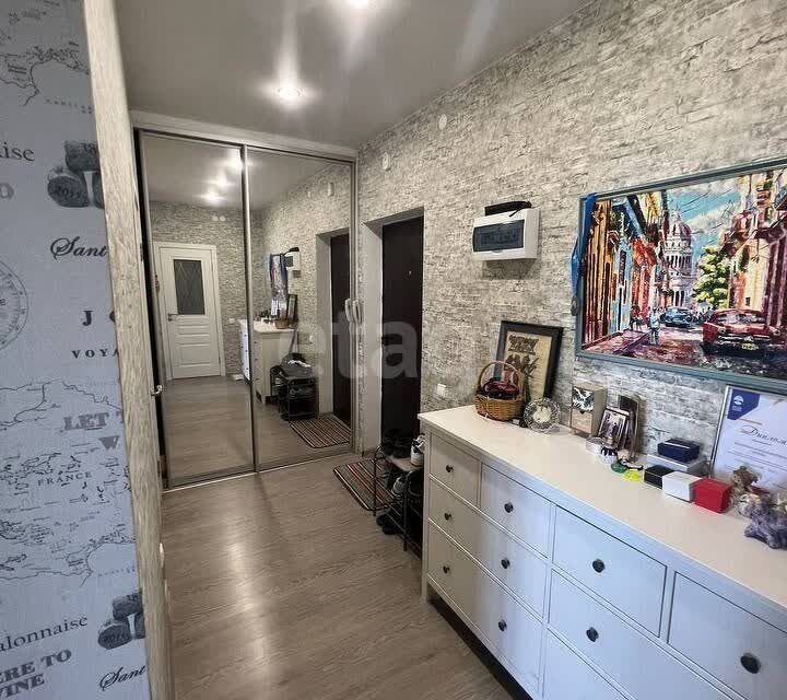 Продаётся 1-комнатная квартира, 47 м²