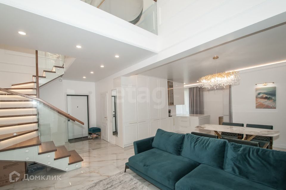 Сдаётся 3-комнатная квартира, 110 м²