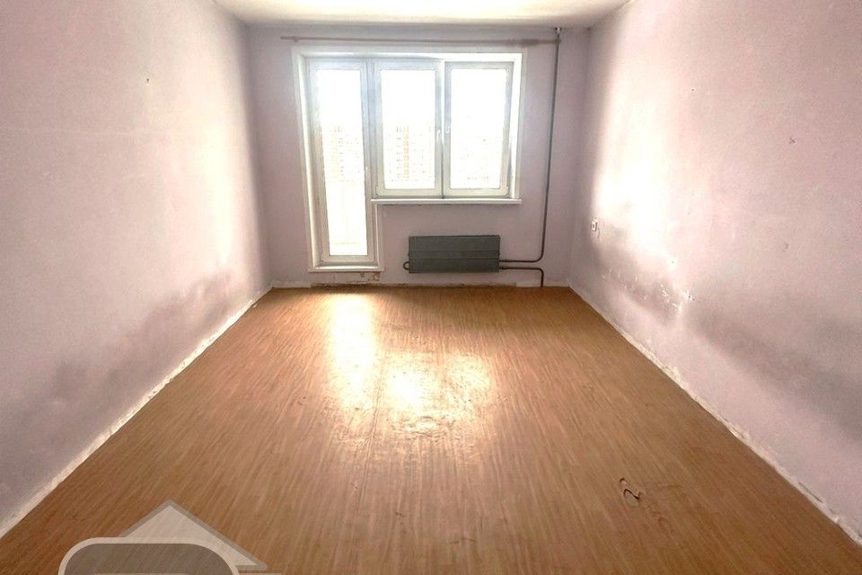 Продаётся 3-комнатная квартира, 77 м²