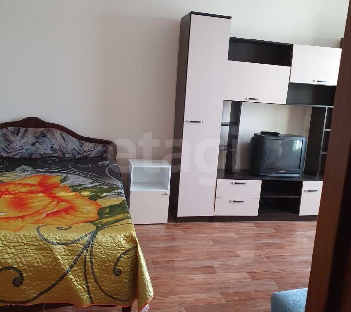 Сдаётся 1-комнатная квартира, 40 м²