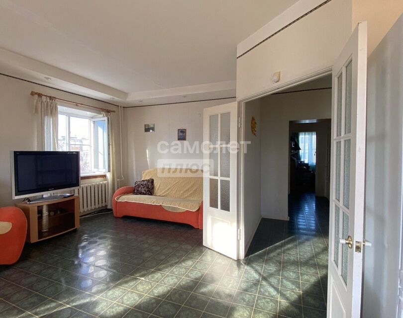 Продаётся 4-комнатная квартира, 79.2 м²