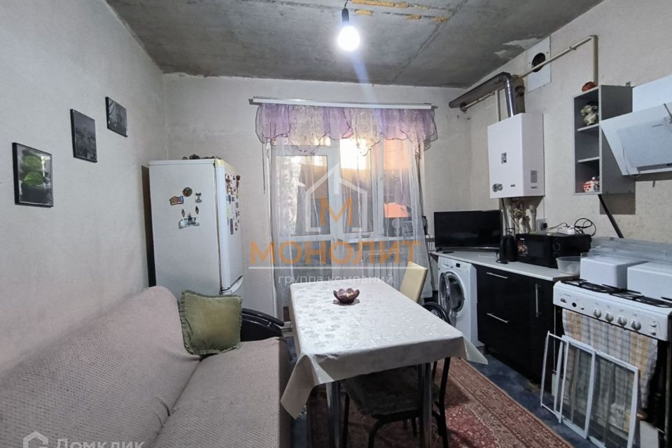 Продаётся 1-комнатная квартира, 41.3 м²