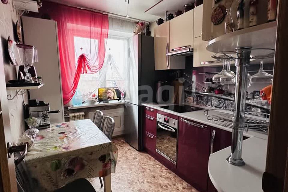 Продаётся 3-комнатная квартира, 63 м²