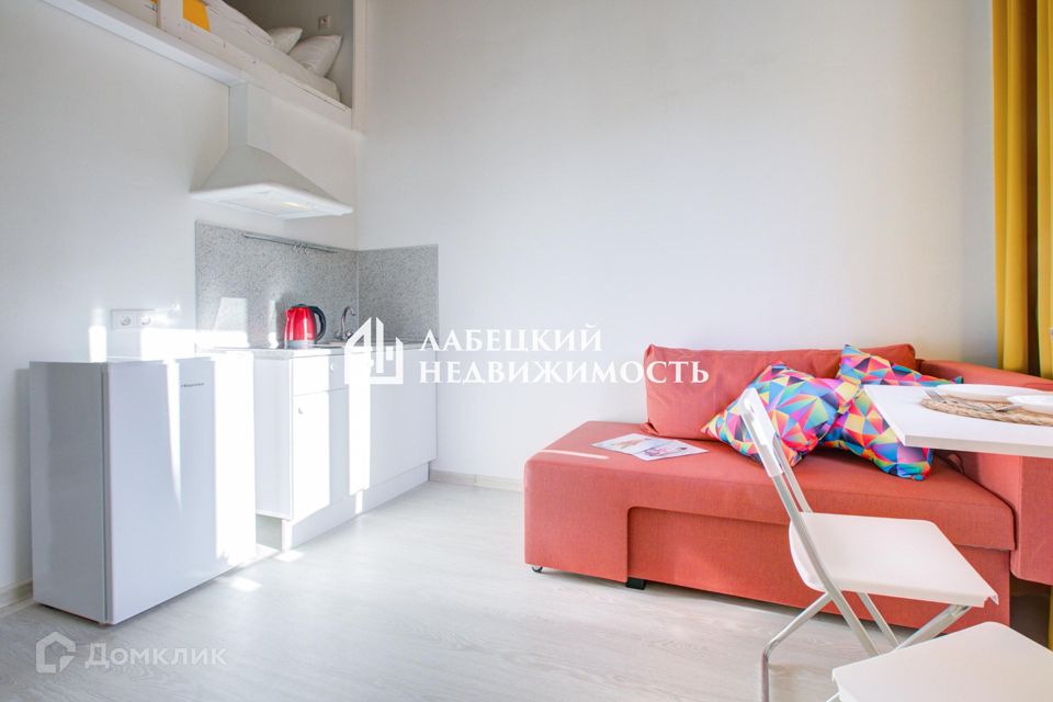 Продаётся 5-комнатная квартира, 100.6 м²