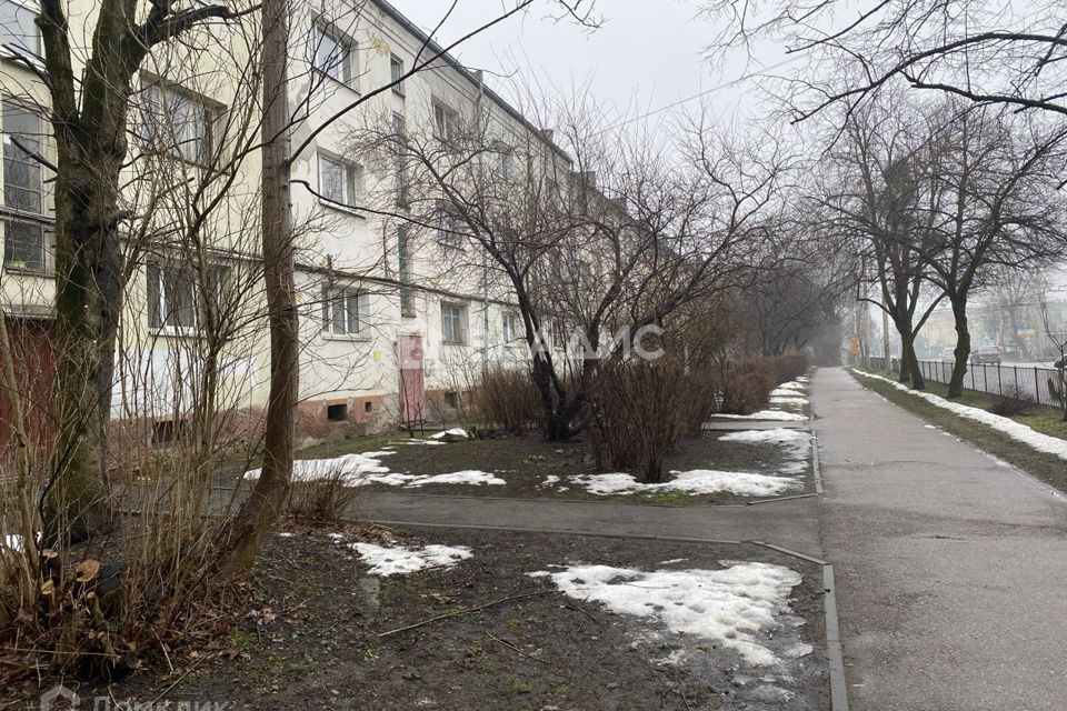 Продаётся 2-комнатная квартира, 35.8 м²