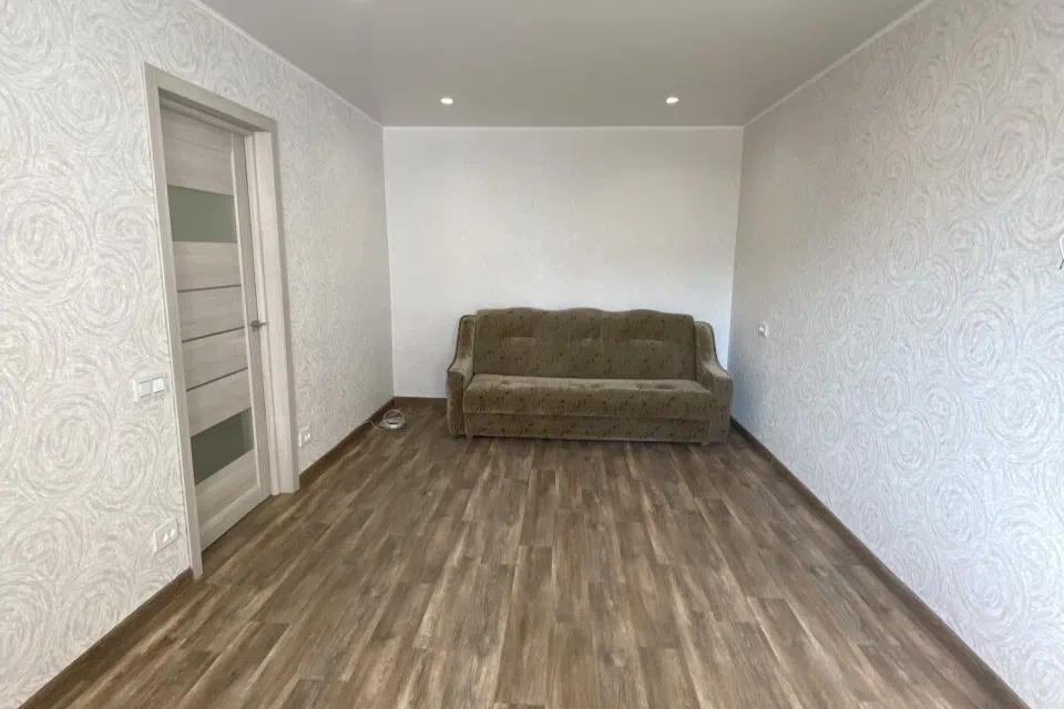 Продаётся 3-комнатная квартира, 56.5 м²