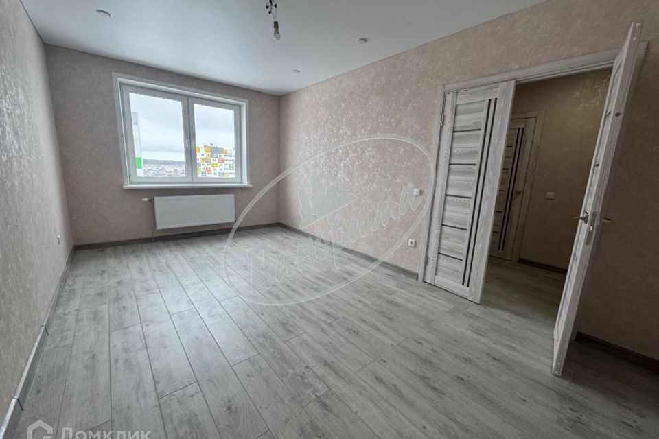 Продаётся 1-комнатная квартира, 37.3 м²