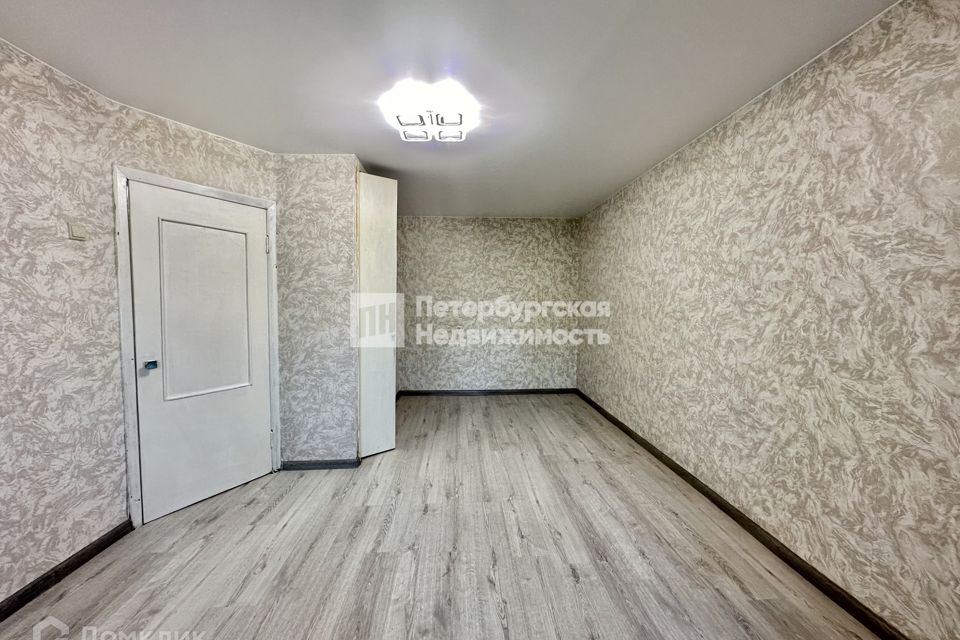 Продаётся 1-комнатная квартира, 32 м²
