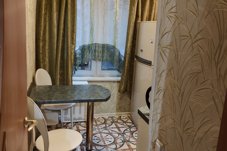 Сдаётся 2-комнатная квартира, 45 м²