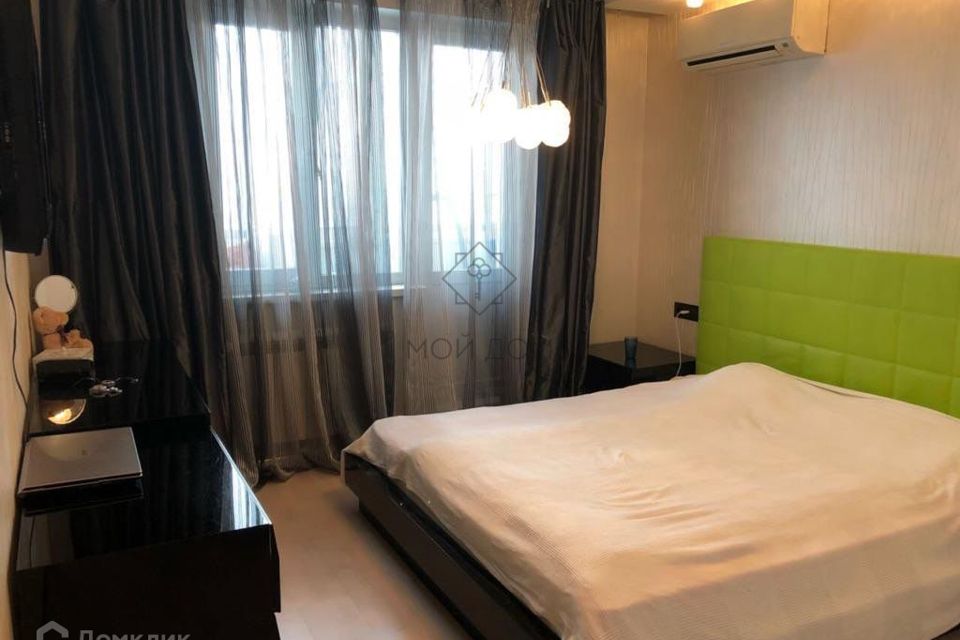 Сдаётся 2-комнатная квартира, 54.5 м²