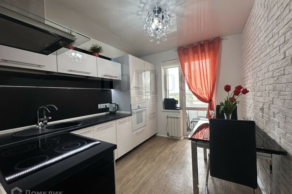 Продаётся 2-комнатная квартира, 60.3 м²