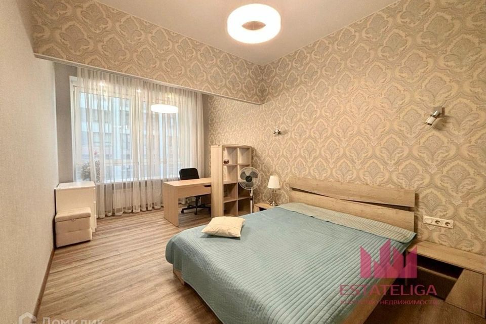 Сдаётся 2-комнатная квартира, 70 м²