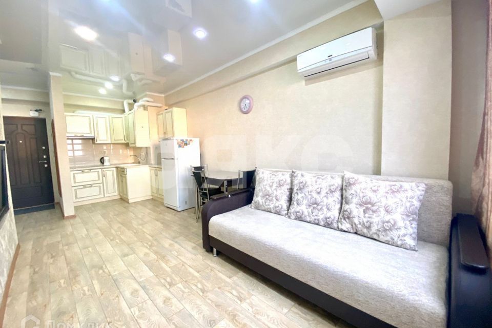 Продаётся 1-комнатная квартира, 37.9 м²