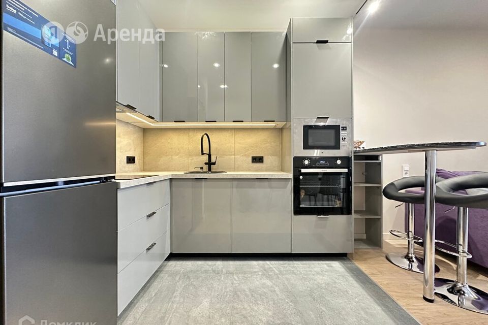 Сдаётся 2-комнатная квартира, 70 м²